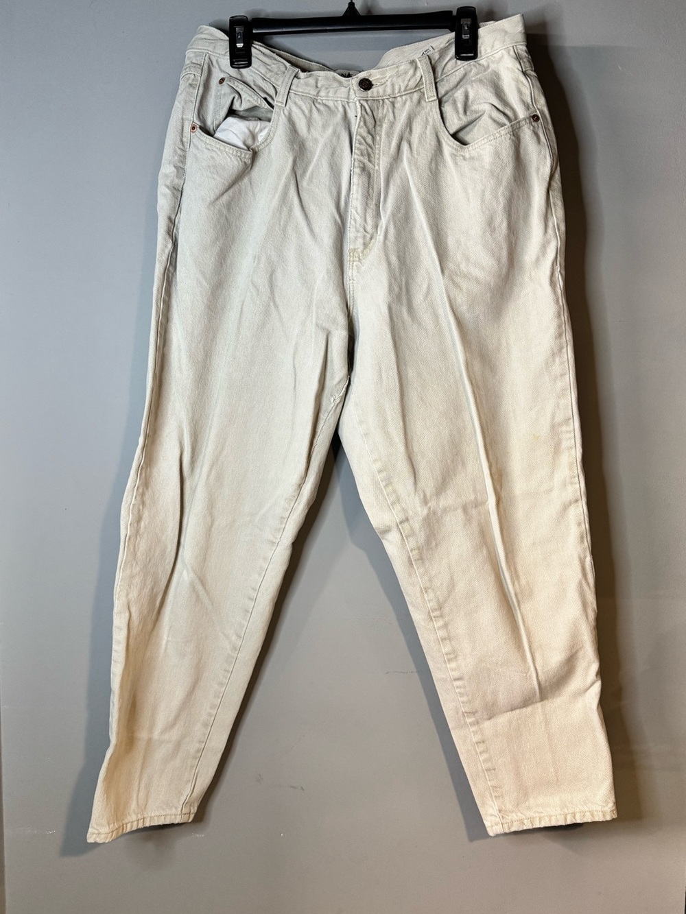 Venezia Cream Chinos - Straight-Leg Casual light wash jean